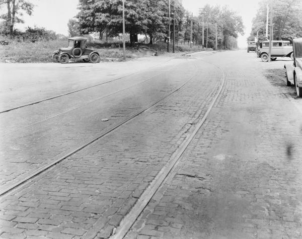 Historic photo of C&LE tracks at Hamilton Avenue and North Bend Road in College Hill