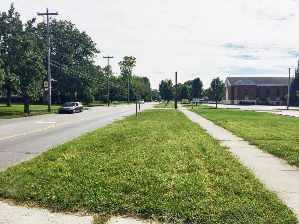 C&LE Right-of-Way next to Pleasant Avenue in Hamilton's Lindenwald neighborhood