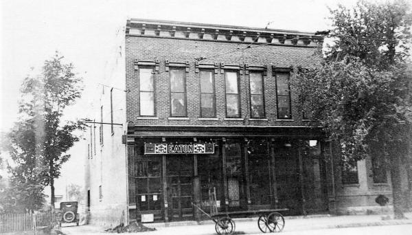 Historic photo of the Dayton & Western Eaton Station on Main Street west of Maple