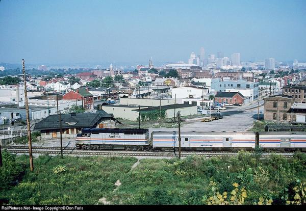 Old photo of the L&N and the C&O at the south end of Newport