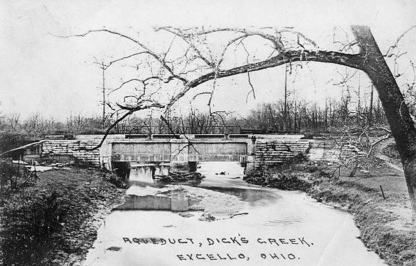 Historic photo of the Miami & Erie Canal aqueduct over Dick's Creek in Excello in 1910