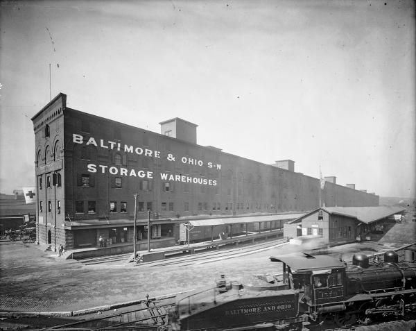 Historic photo of the B&O freight warehouse, now Longworth Hall, in 1916