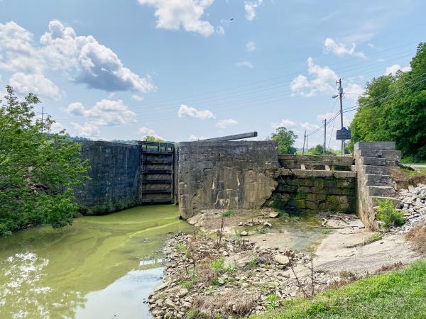 Whitewater Canal lock 24 east of Metamora along US-52