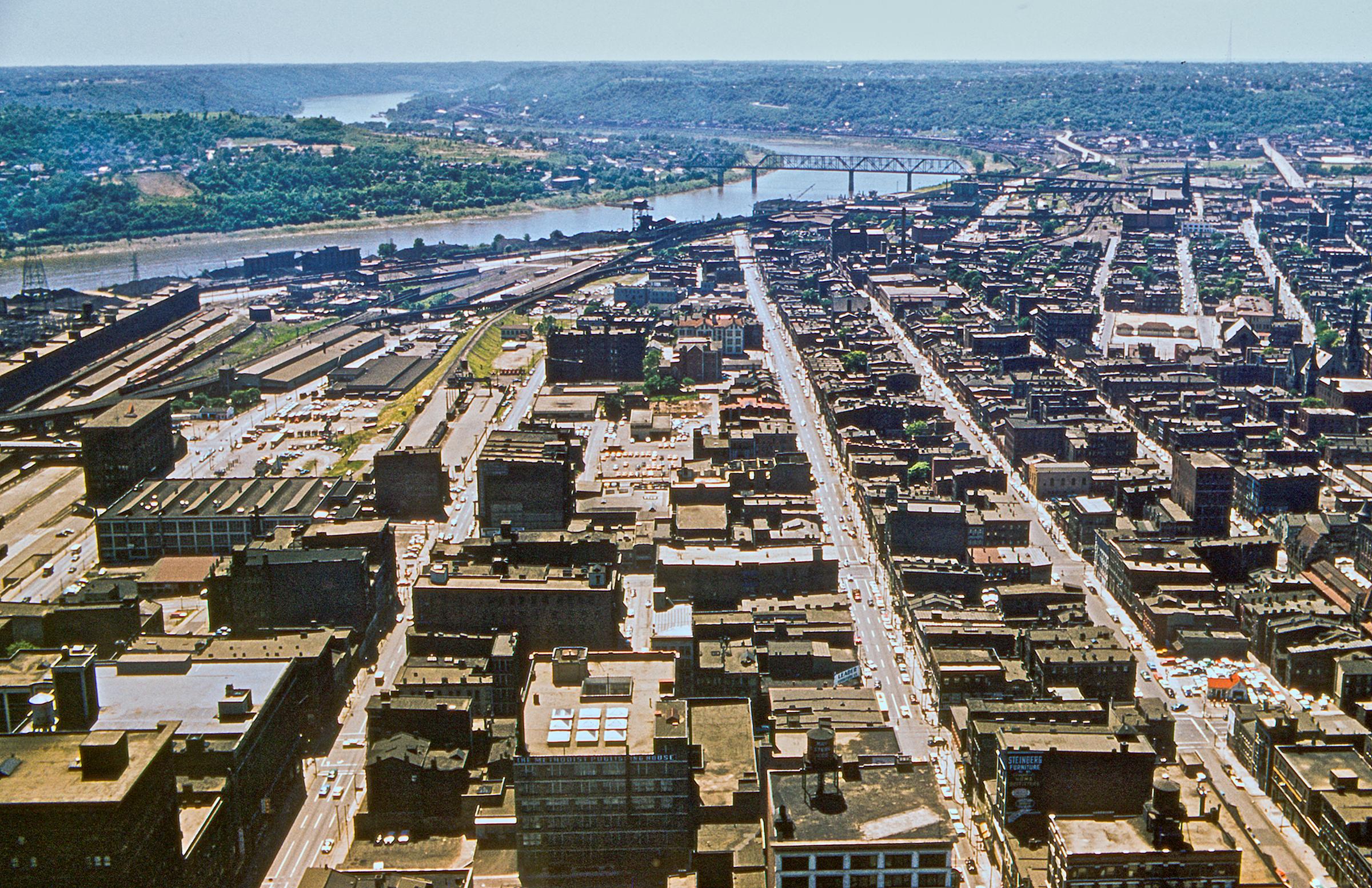 0007_visit-Cincinnati24