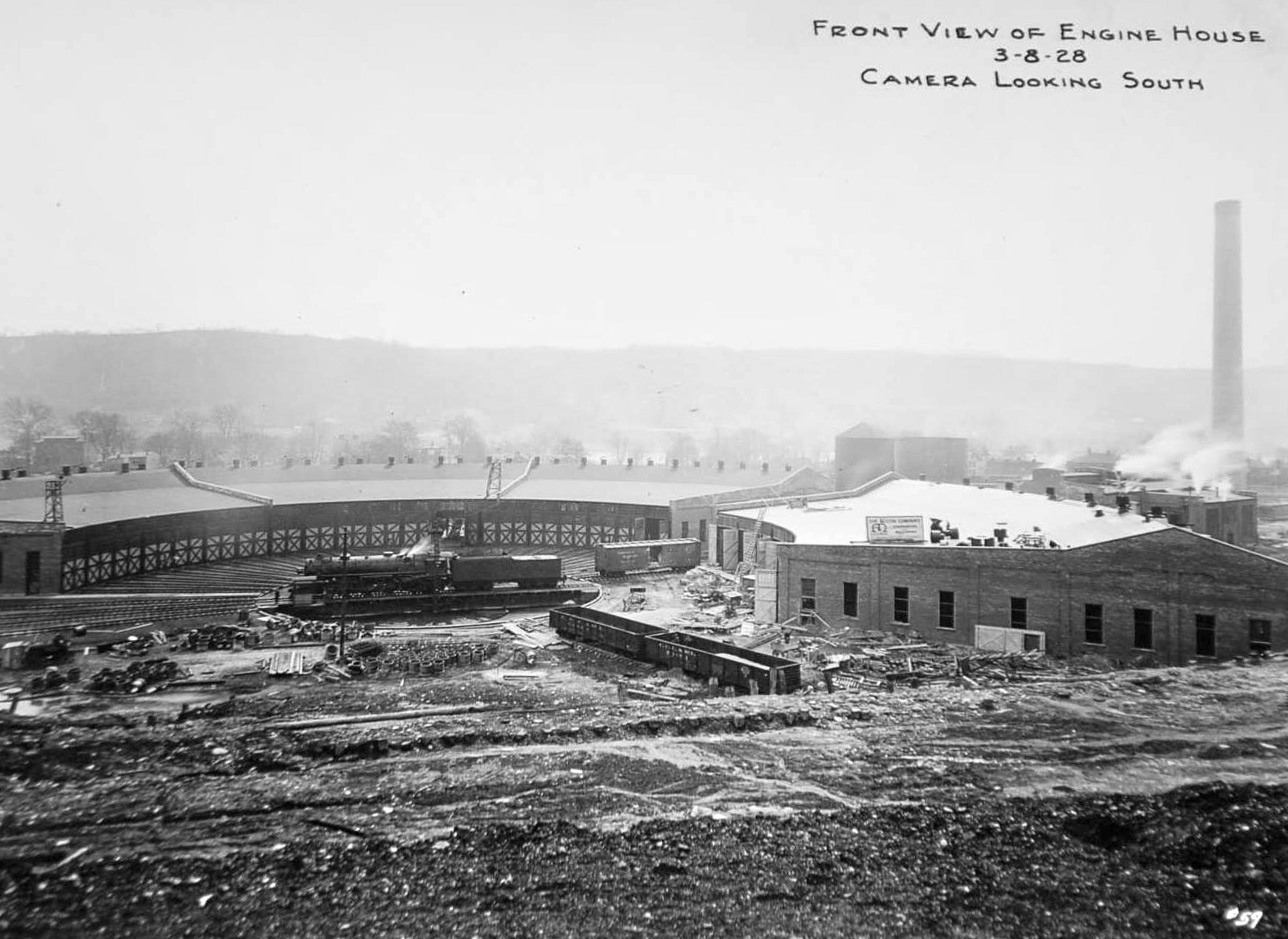 0045_riversideyardroundhouse