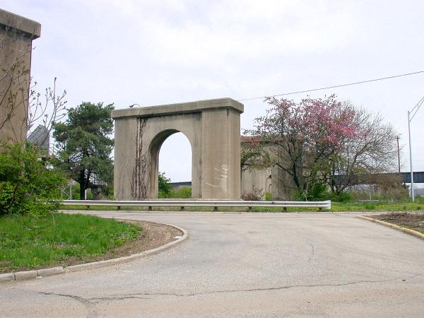 Old viaduct piers for the B&O and Big Four connection to Union Terminal