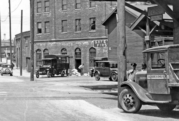 Historic photo of additional buildings at the B&O freight warehouse, now Longworth Hall, at Mill Street sometime in the 1920s