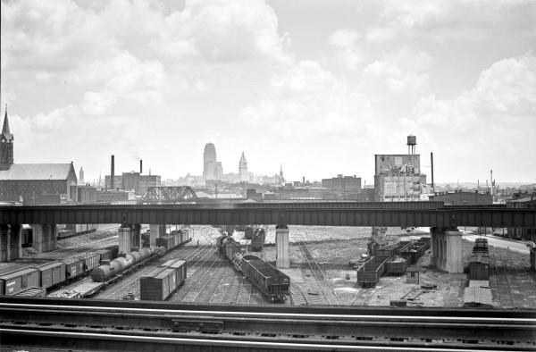 Historic photo of Queensgate and the various railroad yards and viaducts