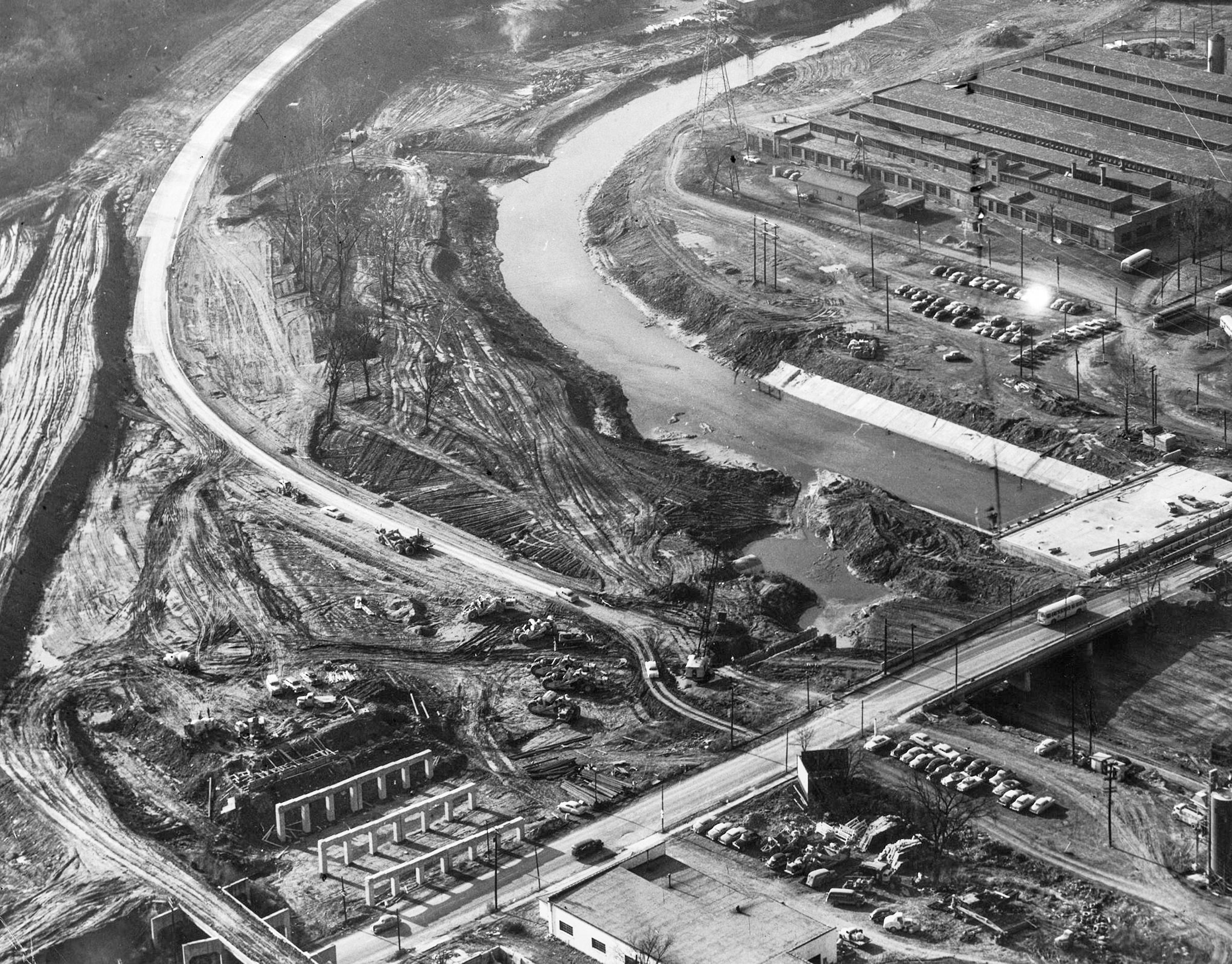 0069_Jan1957MitchellAvenue