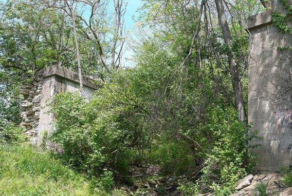 Another view of the two remaining Cincinnati & Westwood bridge piers