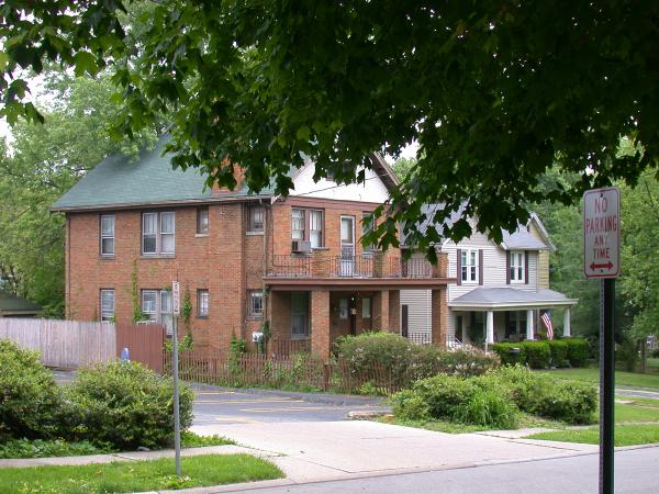 Houses on Koenig Avenue marking the Cincinnati & Westwood right-of-way
