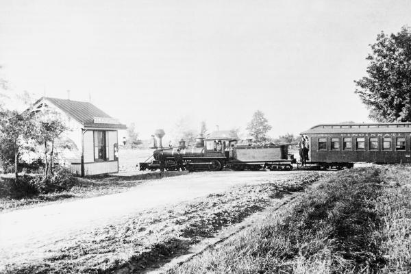 Historic photo of the Cincinnati & Westwood Glenmore Avenue station