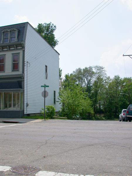 Recent view of the location of the Donham Avenue Viaduct at Eastern Avenue in Columbia-Tusculum