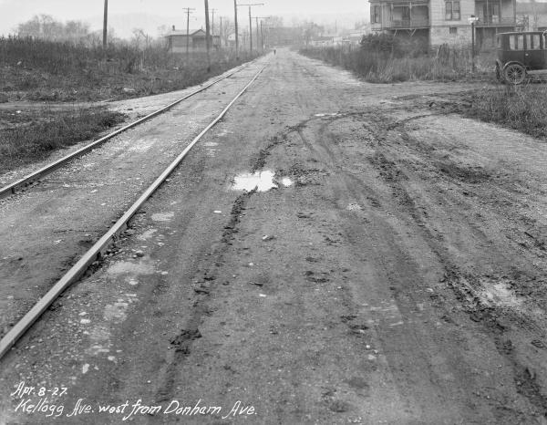Historic photo of the CG&P on Kellogg Avenue in Columbia-Tusculum