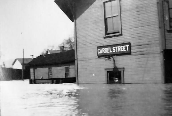 Historic photo of the CG&P Carrel Street station during the 1913 flood