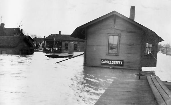 Historic photo of the CG&P Carrel Street station during the 1913 flood