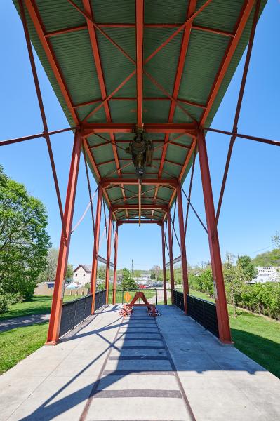 Restored loading crane at the CG&P Carrel Street terminal