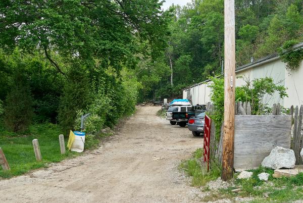 CG&P ROW behind a business at the entrance to the Magrish Riverlands Preserve