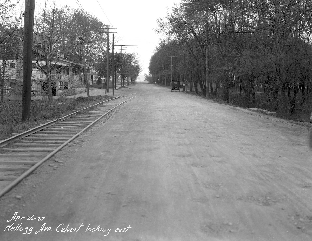Cincinnati, Georgetown & Portsmouth Railroad On Kellogg Avenue Near Coney Island