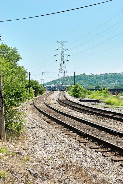 Approach tracks for the C&O viaduct, next to the location of the CH&D station