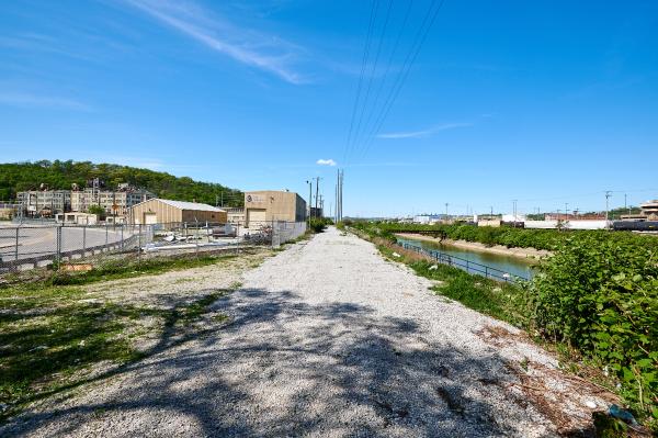 CH&D/CSX Industrial Track right-of-way north of the Western Hills Viaduct