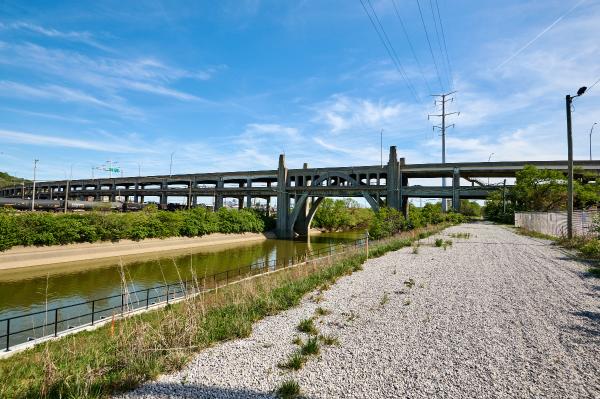 CH&D/CSX Industrial Track right-of-way north of the Western Hills Viaduct