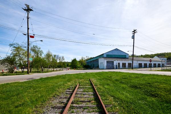 CH&D track at Llewellyn Street north of Millcreek Road in South Fairmount