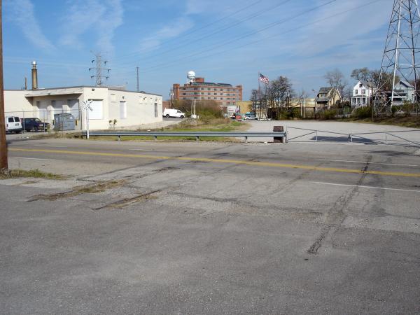 CL&N crossing Woodburn Avenue in Evanston near Xavier University