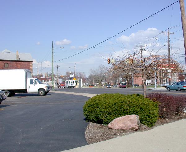CL&N ROW, looking northeast from Delaware Avenue
