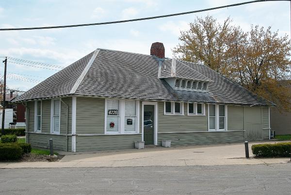 CL&N Hopkins Avenue station in Norwood