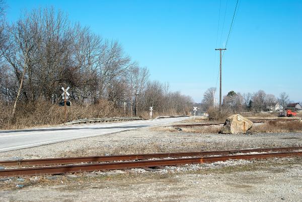 Three tracks crossing US-42 in Hageman