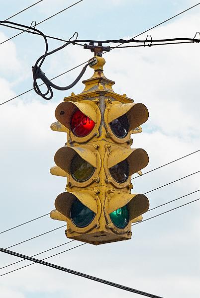 Another close-up of the 1926-1929 era Crouse-Hinds Type T signal at Sherman and Allison in Norwood