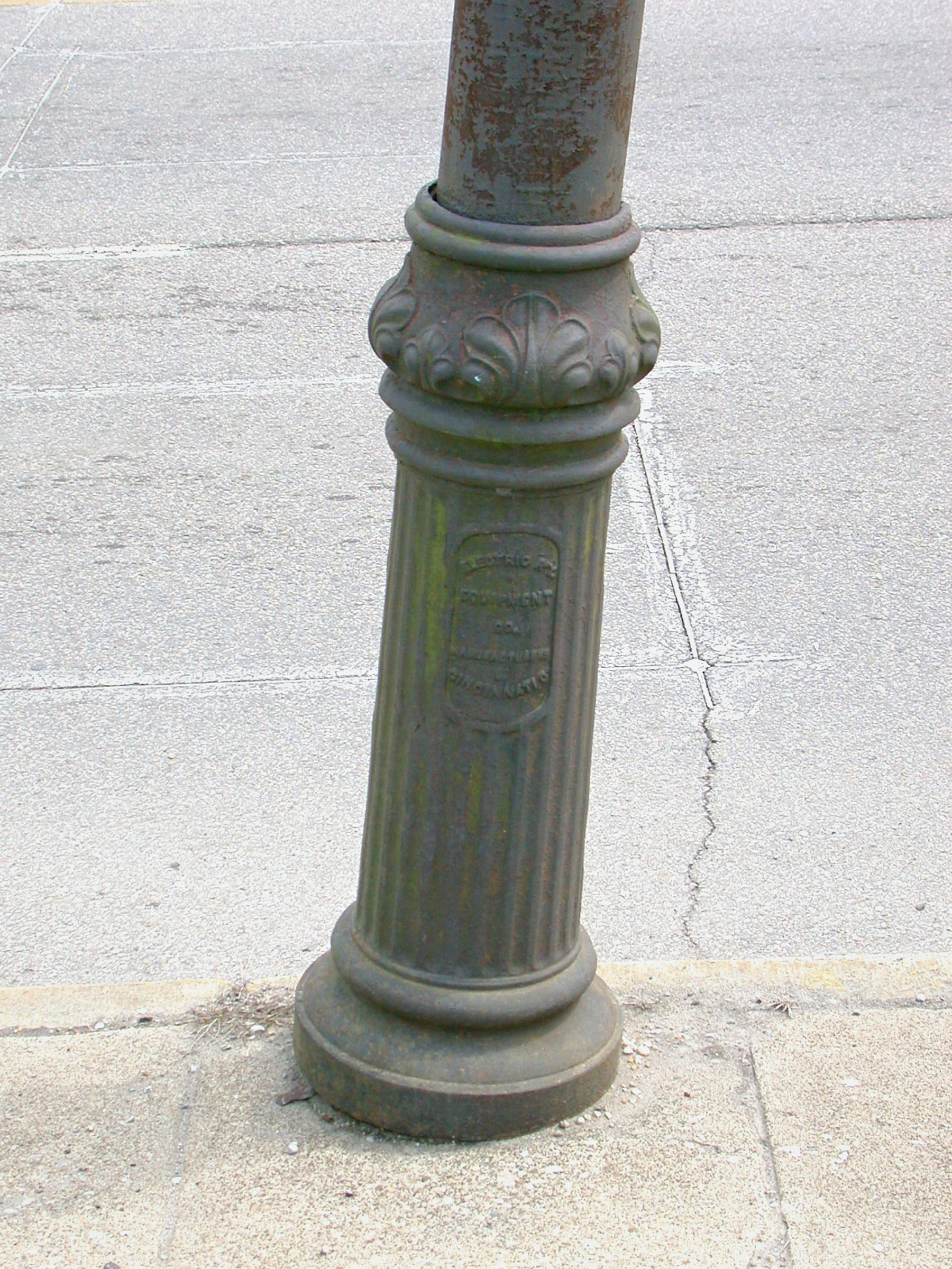 0014_TrolleyPoles-8
