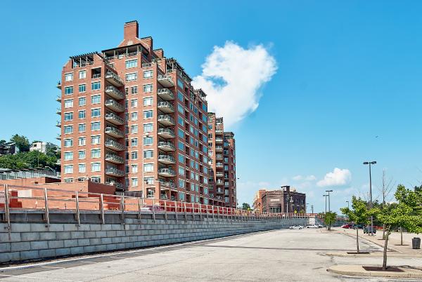 Location of Pennsylvania/Little Miami Railroad yards in the parking lot for Sawyer Point