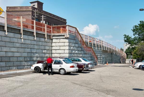 More recent view of the Pennsylvania/Little Miami Railroad retaining wall at Riverside Drive