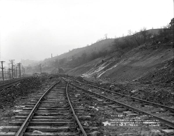 Historic photo of the Pennsylvania/Little Miami Railroad east of Kemper Lane near Lancaster Street,