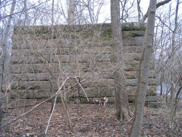 Mystery pier on the west bank of the Little Miami River