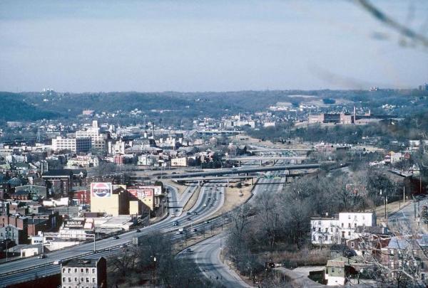 A later aerial of Camp Washington showing the completed I-75 north of Marshall Avenue