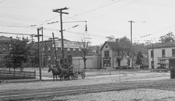 Historic photo of Eastern and Delta Avenues in 1916 or before