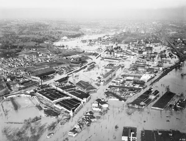 Historic aerial of the Mill Creek Valley during the flood of 1937